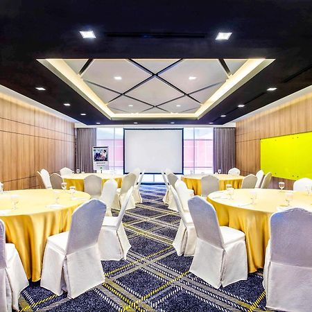 Ibis Styles Bekasi Jatibening Hotel Екстериор снимка