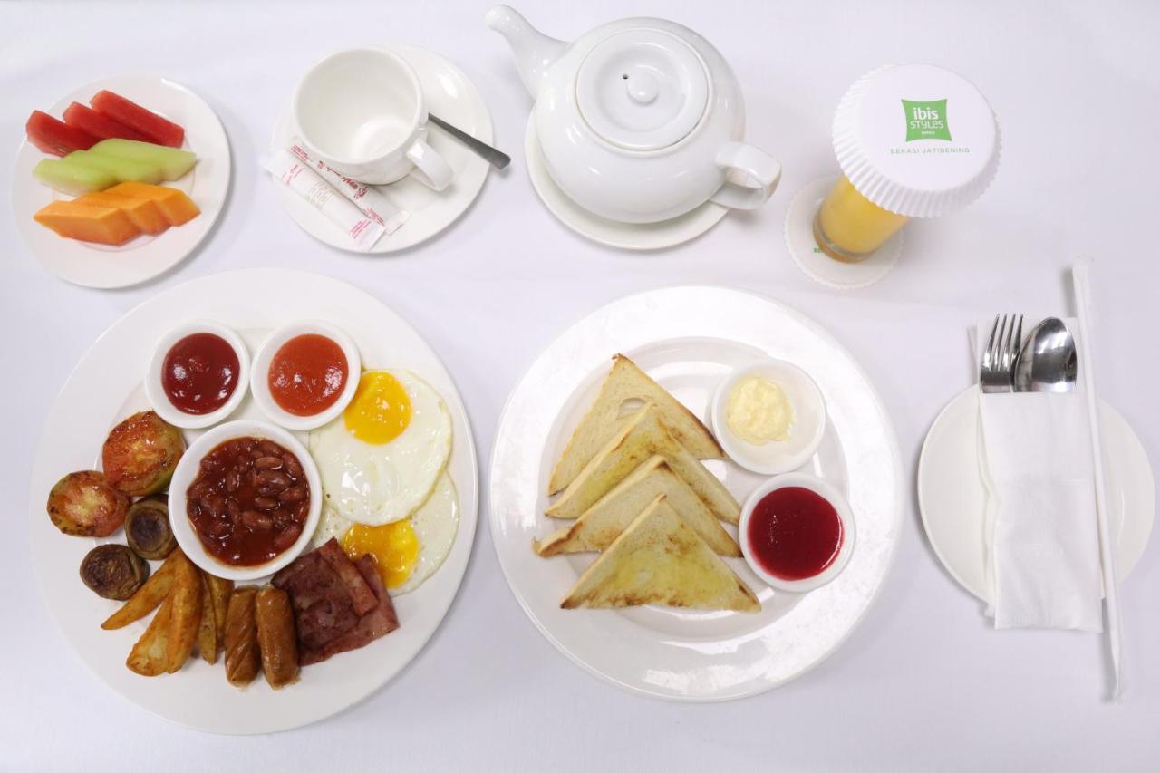 Ibis Styles Bekasi Jatibening Hotel Екстериор снимка
