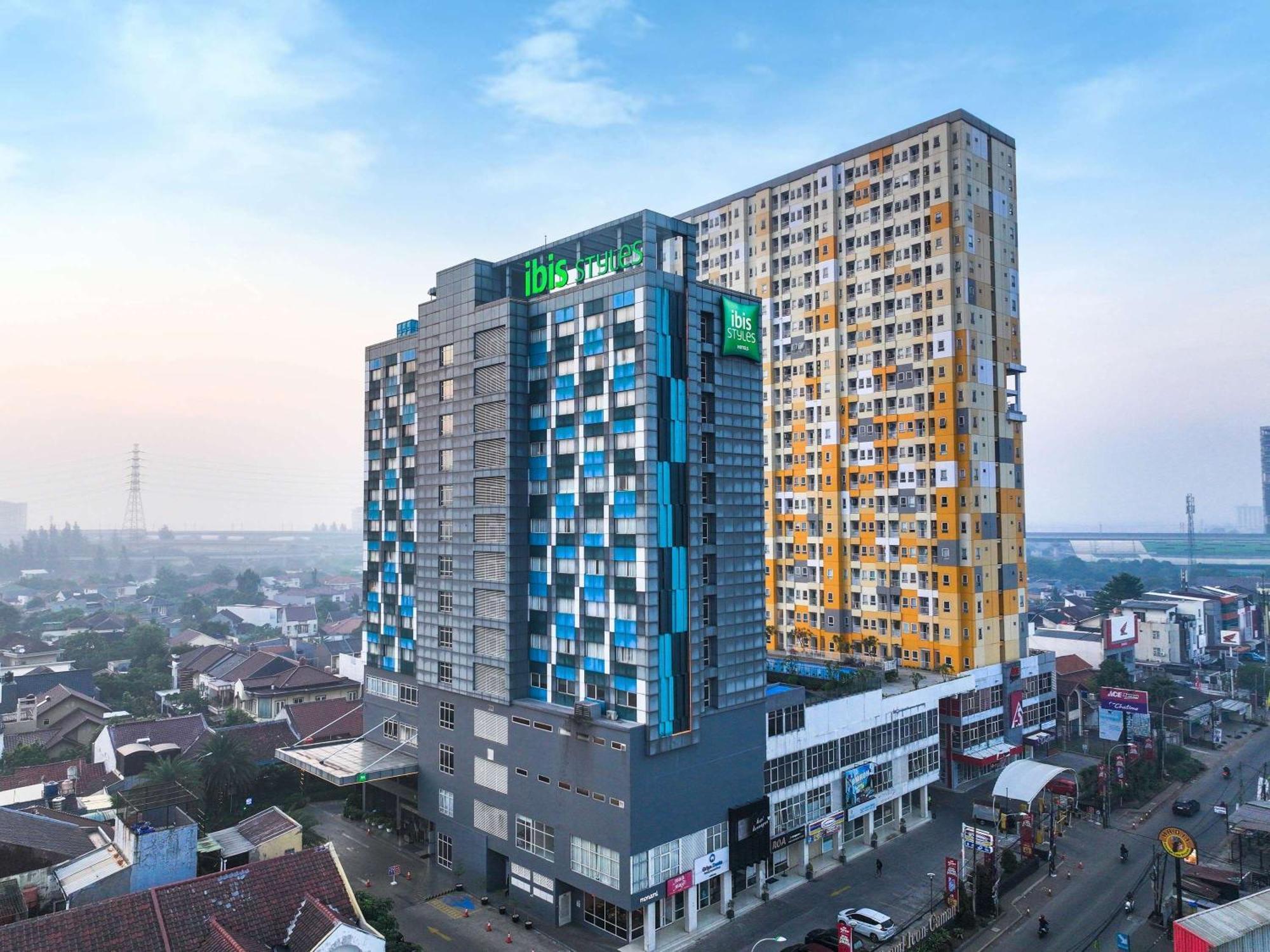 Ibis Styles Bekasi Jatibening Hotel Екстериор снимка