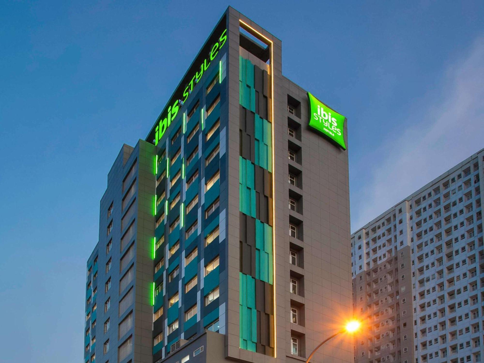 Ibis Styles Bekasi Jatibening Hotel Екстериор снимка